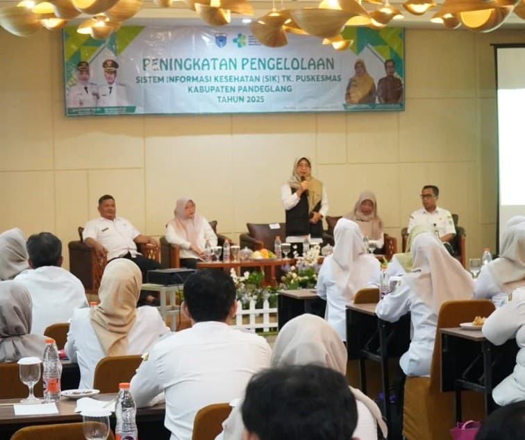 Bupati Pandeglang Tekankan Disiplin dan Ketepatan Waktu Tenaga Kesehatan