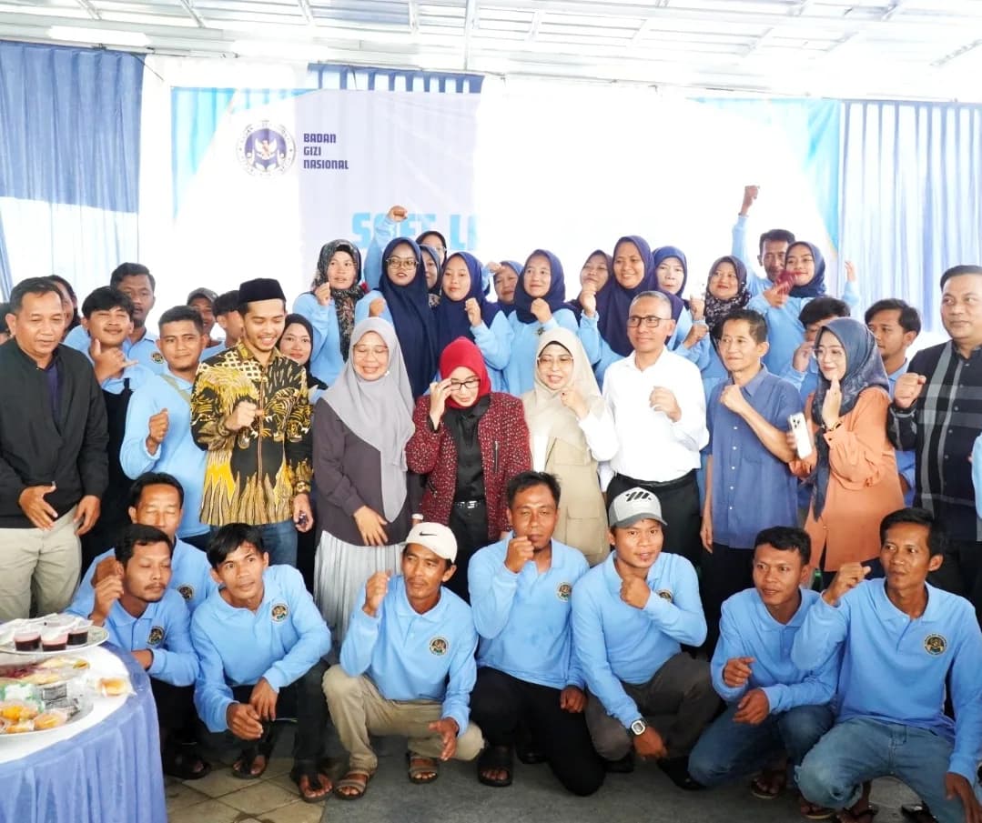 Bupati Dewi Setiani Resmikan SPPG Karya Bakti Desa Pamarayan Kecamatan Jiput