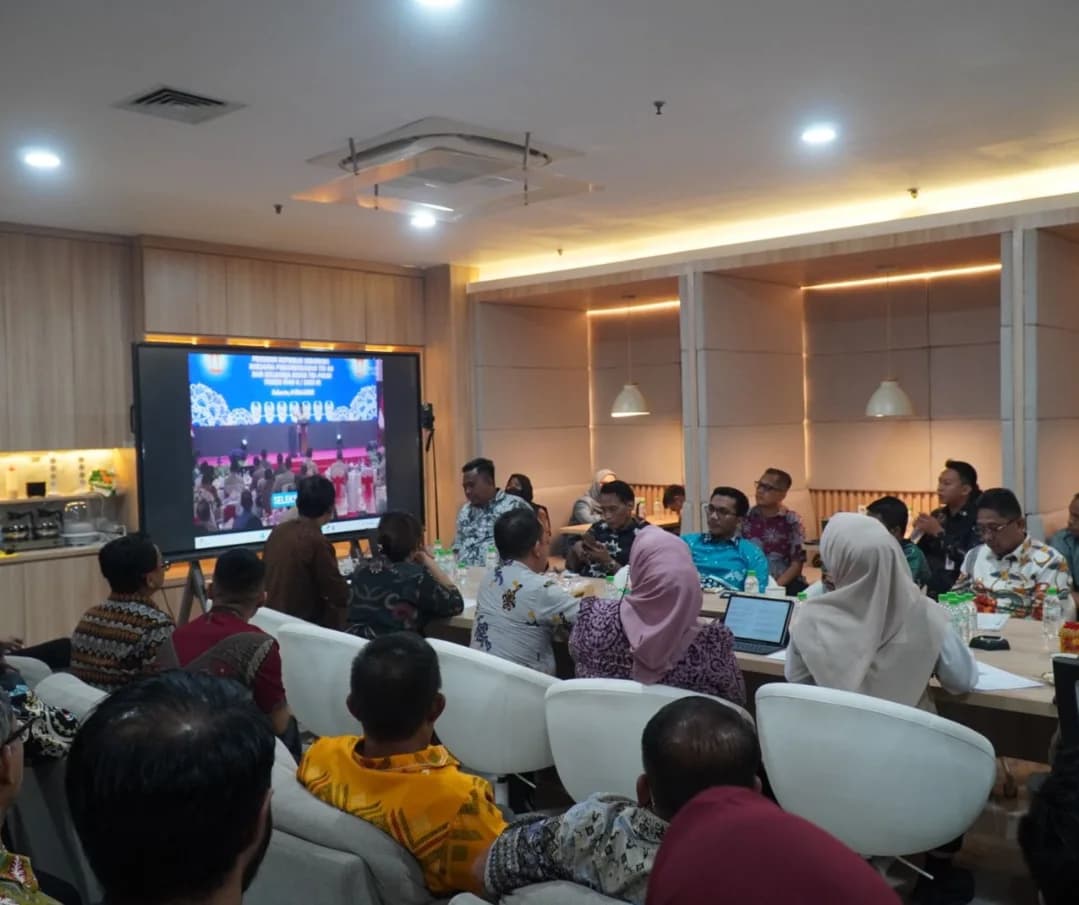 Bupati Pandeglang Temui Wamen Sosial RI